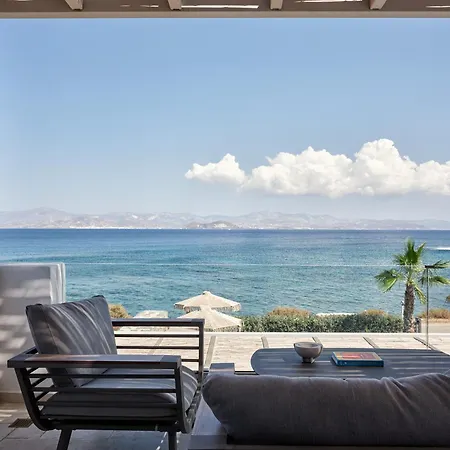 Mando Seaside Naousa (Paros)