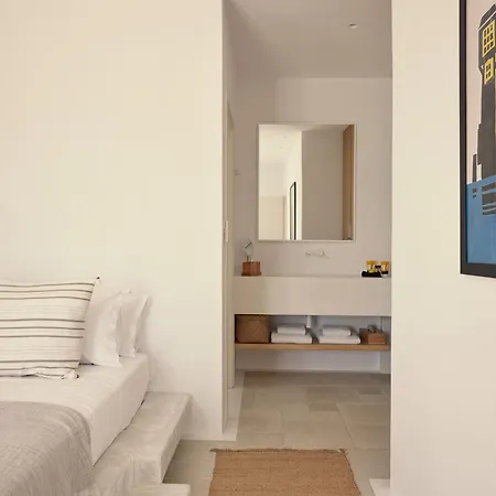 Mando Seaside Villa Náoussa