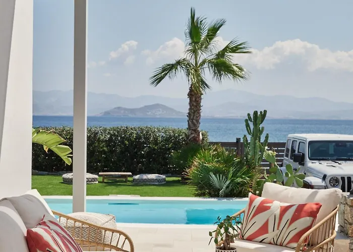 Mando Seaside * Naousa (Paros)